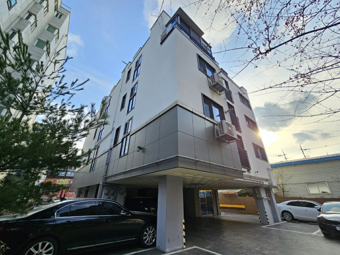 B0002412024013005676216.jpg