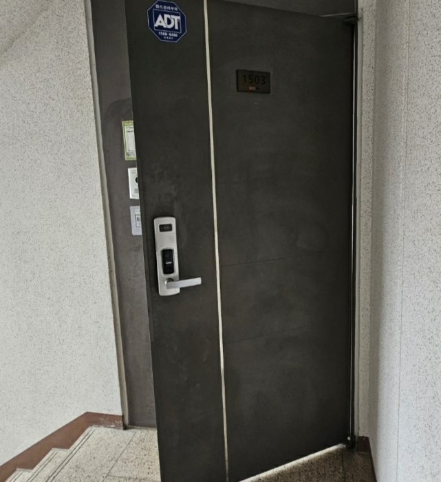 B000270202401300009725.jpg