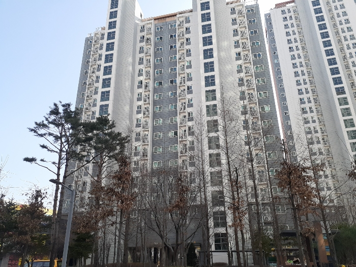 B0002832023013011428310.jpg