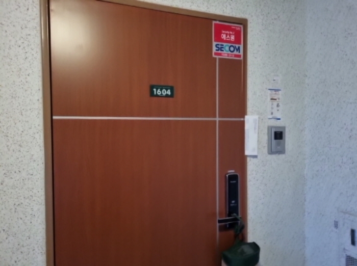 B0002402024013001259210.jpg